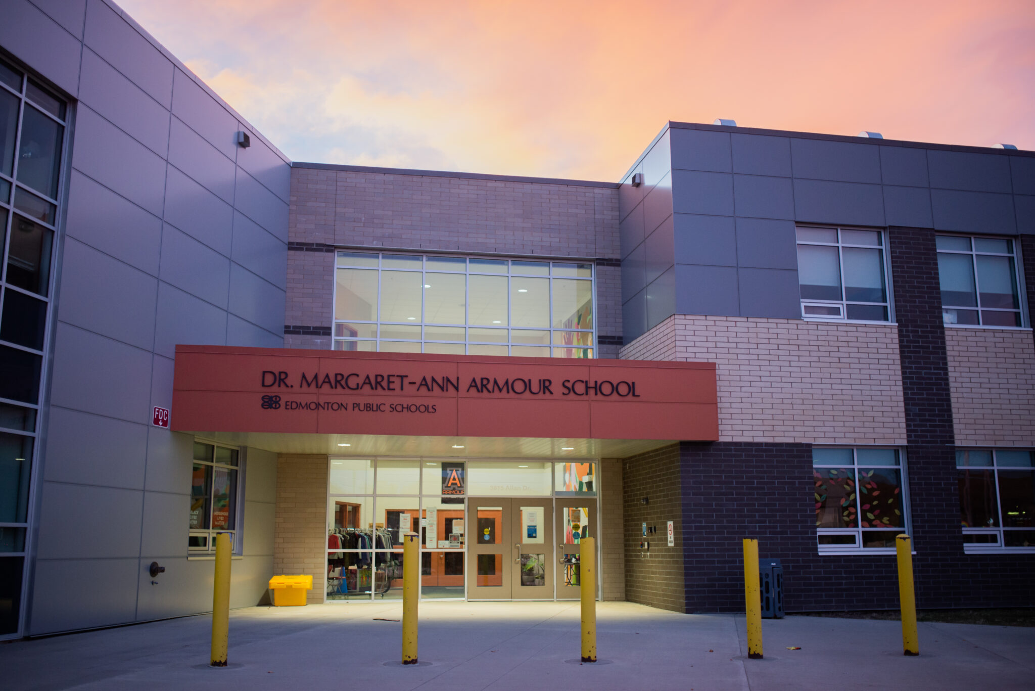 Discover The Smiles Of Tomorrow: Dr. Margaret-ann Armour School Photos